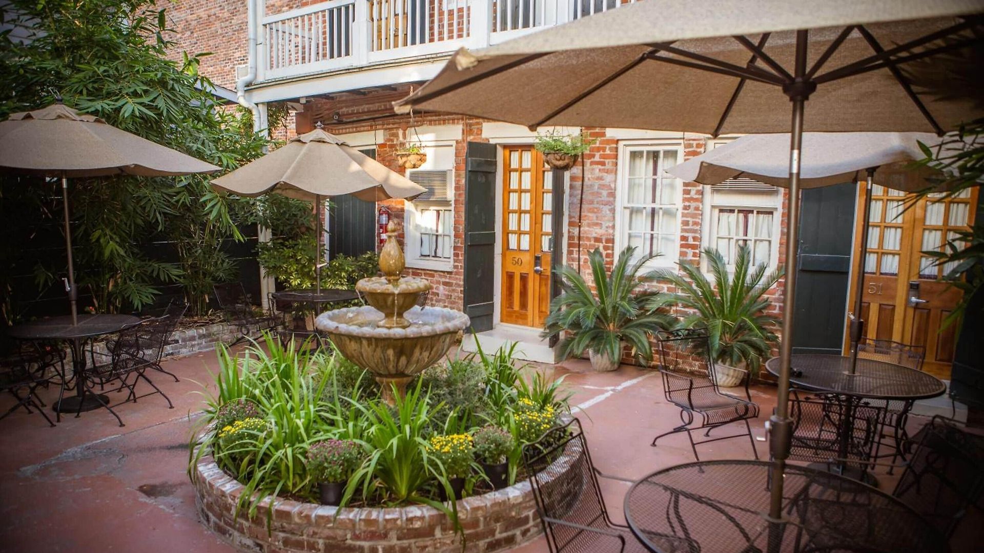 On St. Ann, A French Quarter Inn 3*