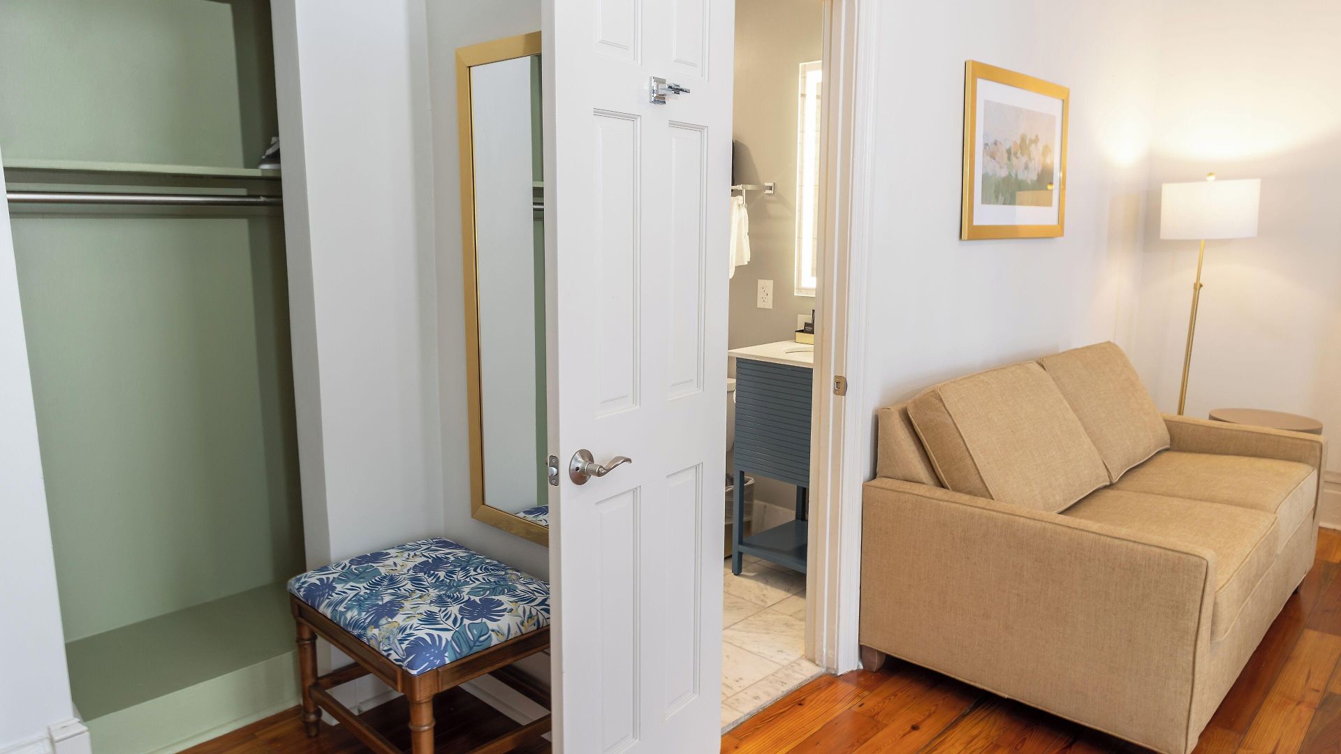 On St. Ann, A French Quarter Inn 3*