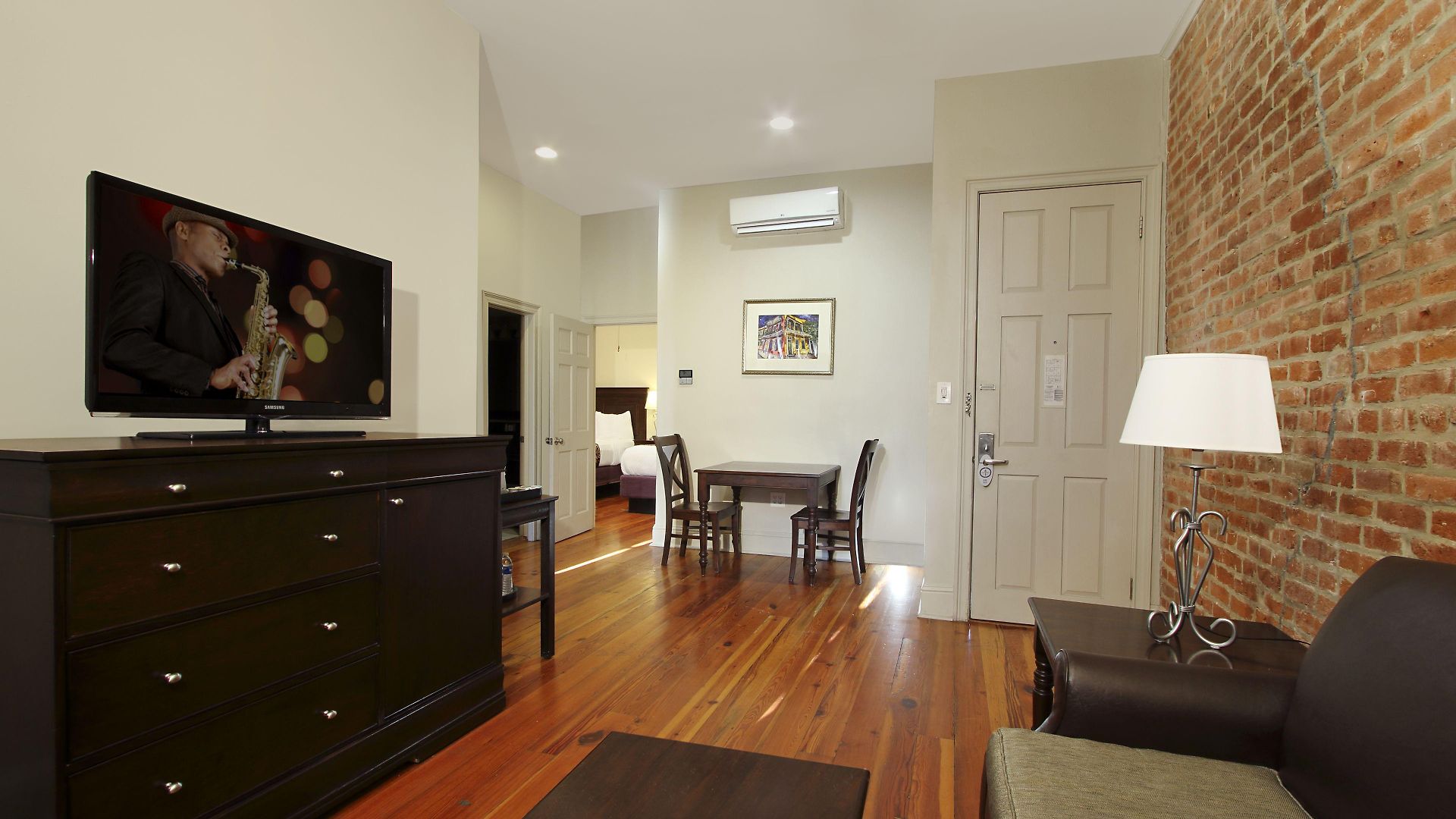 On St. Peter, A French Quarter Inn