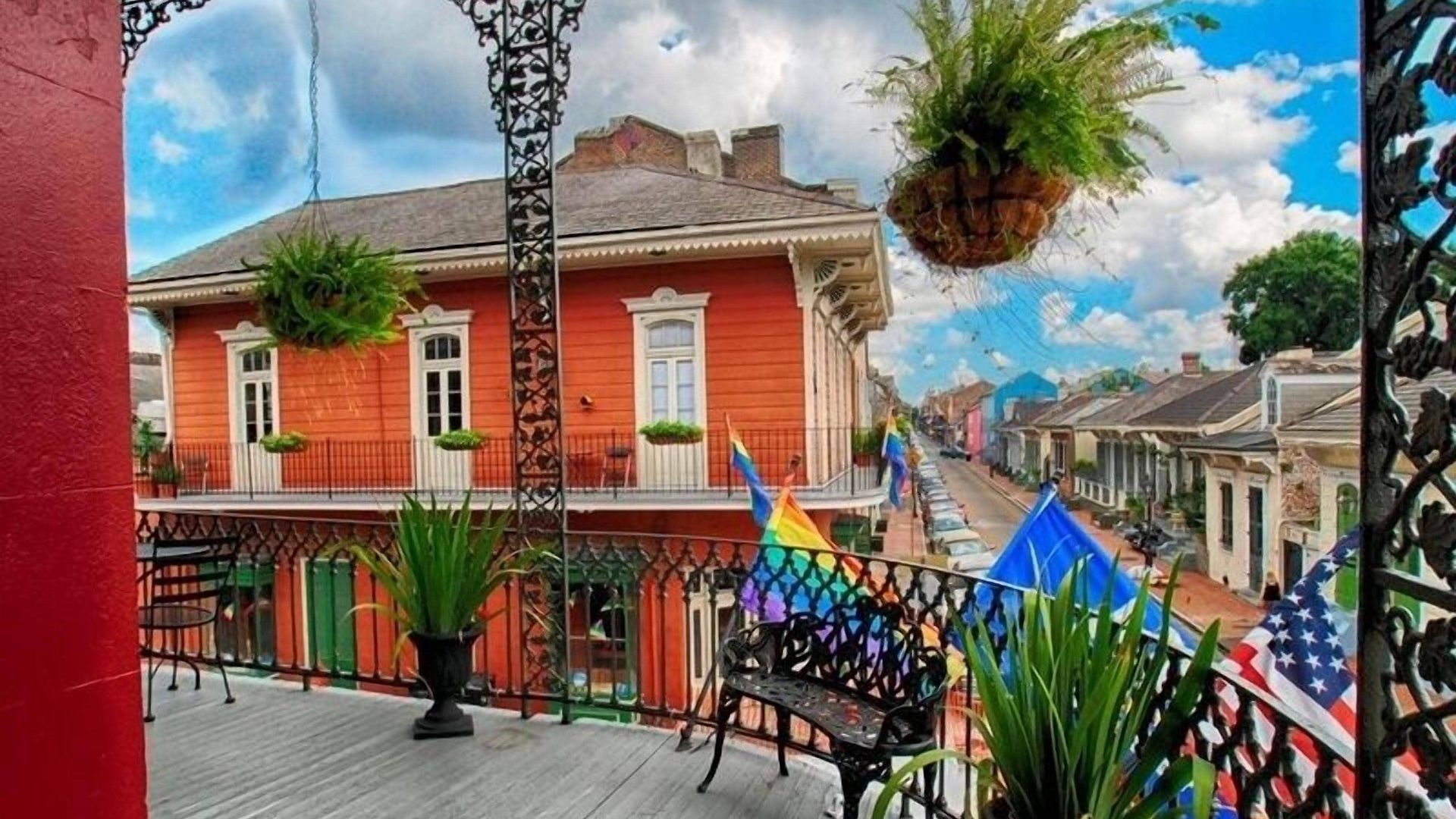 On St. Peter, A French Quarter Inn New Orleans
