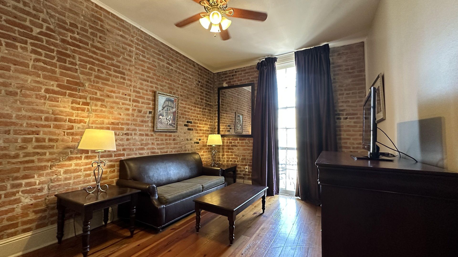 On St. Peter, A French Quarter Inn New Orleans