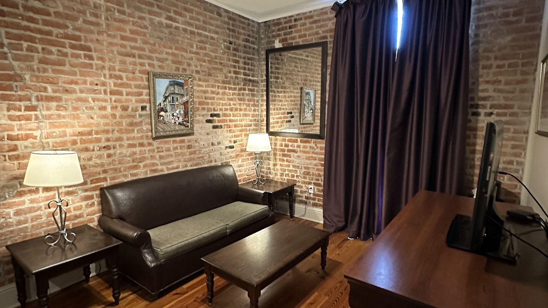 On St. Peter, A French Quarter Inn New Orleans