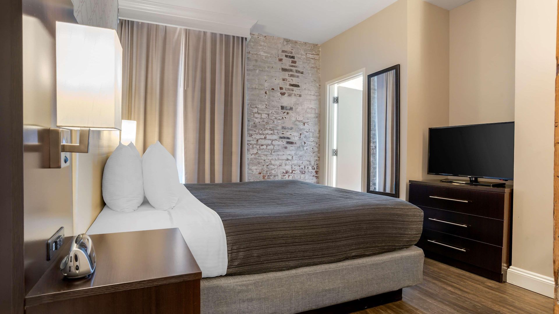 Western St. Christopher Hotel