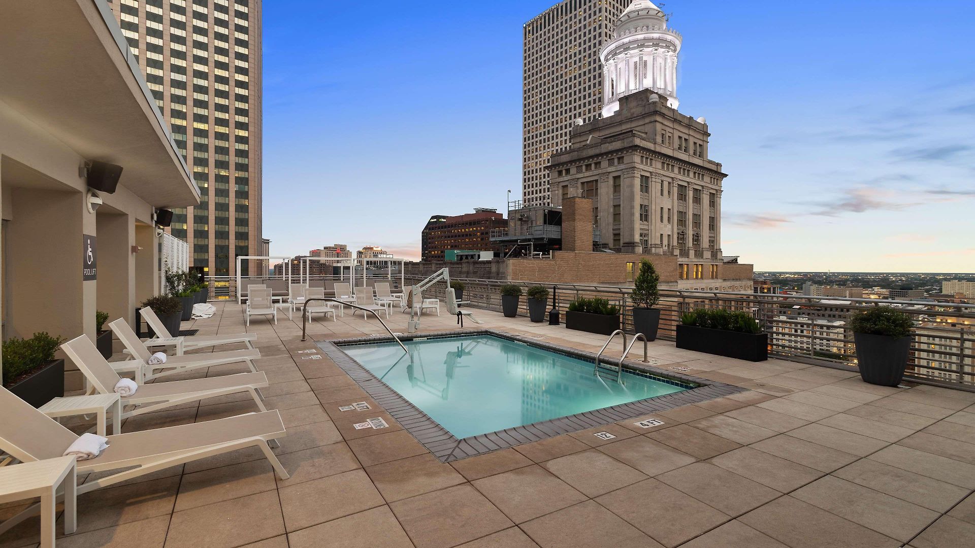Hotel Hilton Garden French Quarter/cbd 3*