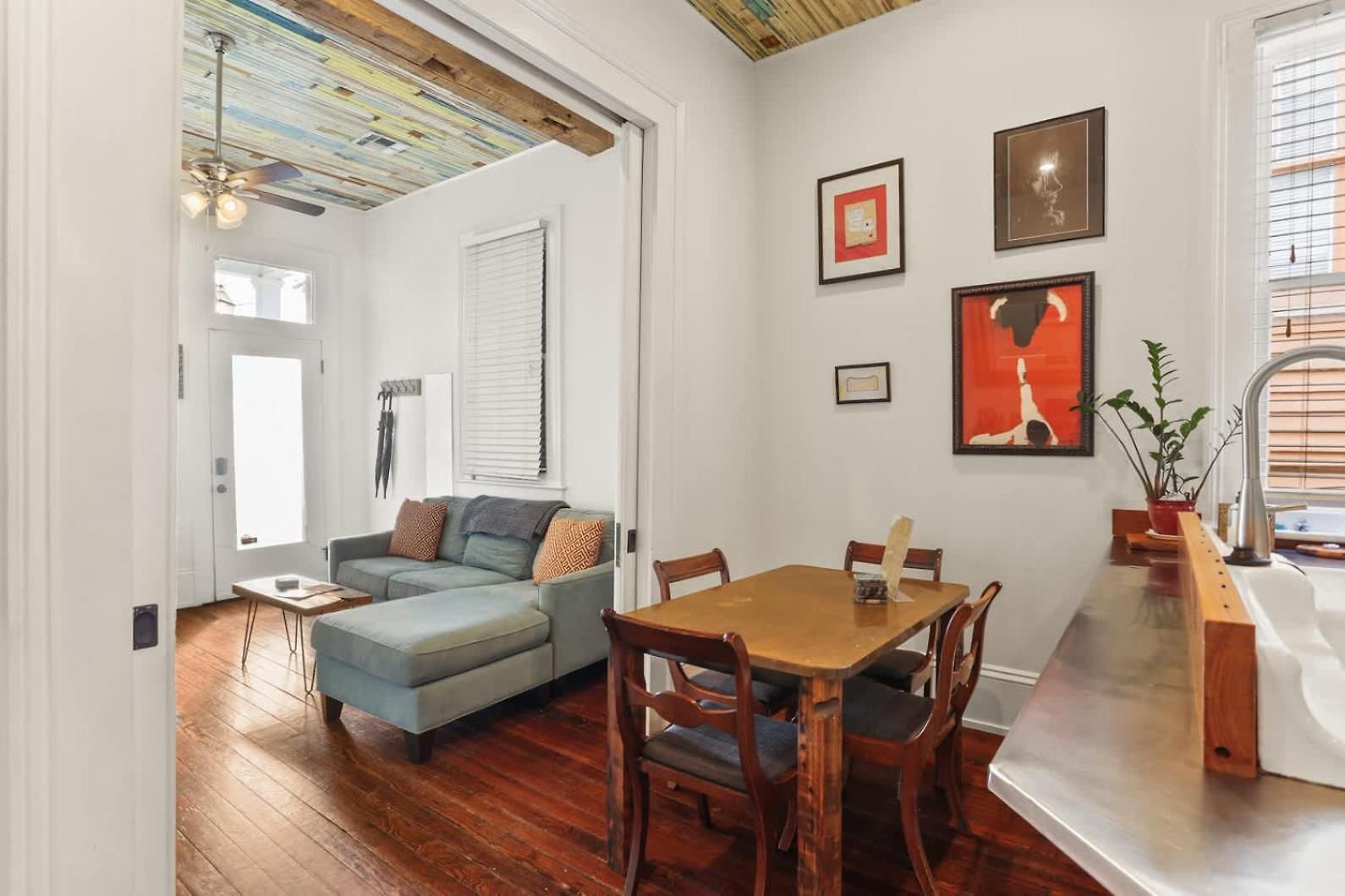 Holiday home Heart Of Midcity Front Porch 3bd 2 Bath Streetcar