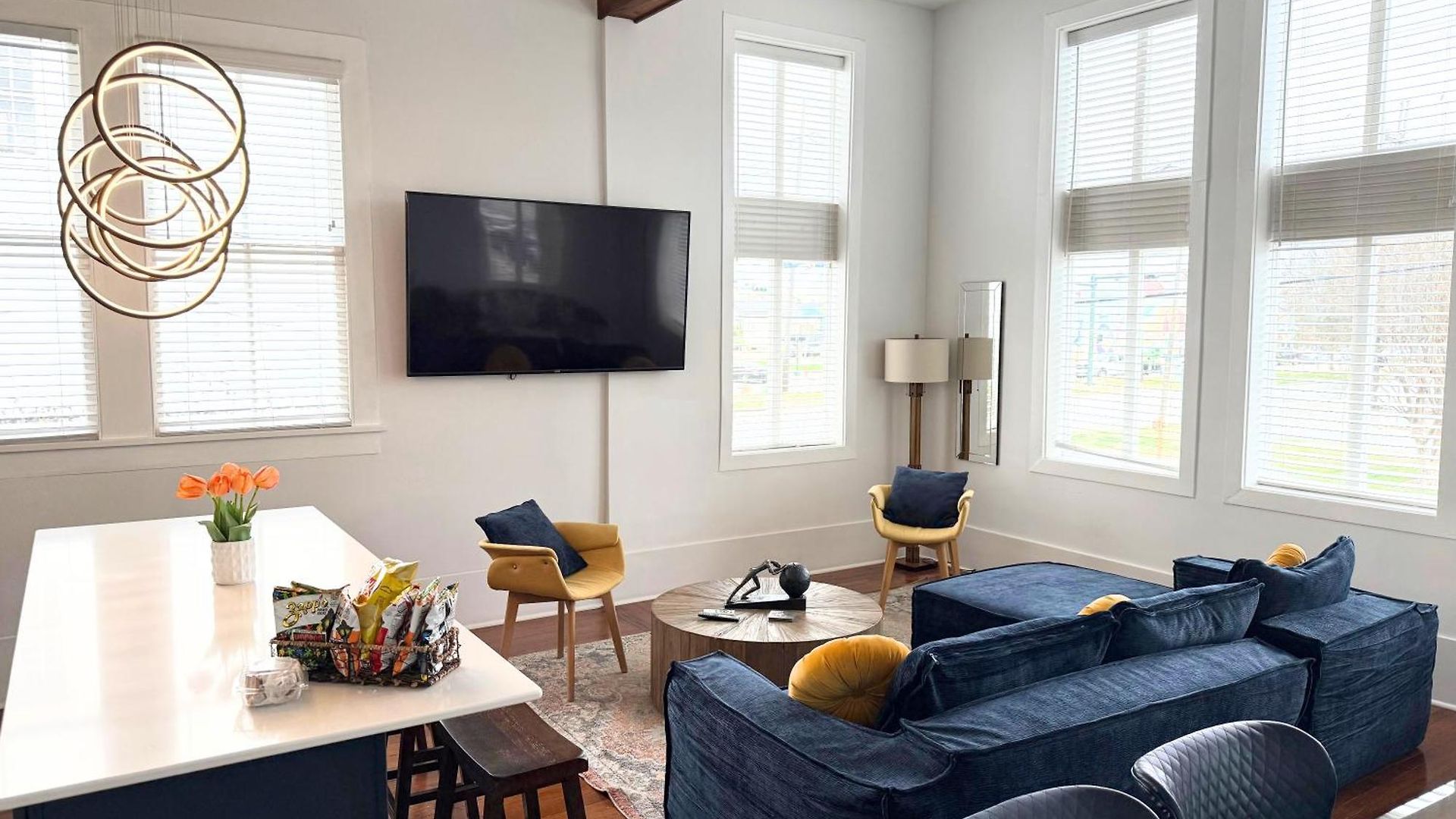 Luxury Spacious - 3 Block Walk To French Quarter New Orleans
