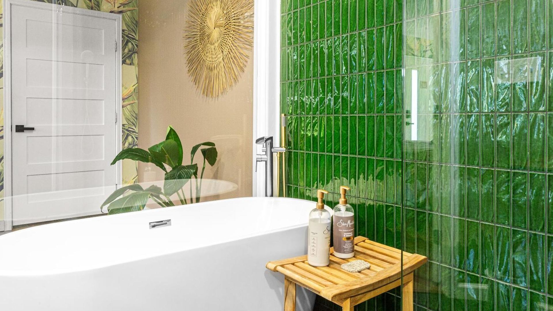 The Railyard Nola - Adult Only, Clothing Optional Pool Bed & Breakfast *