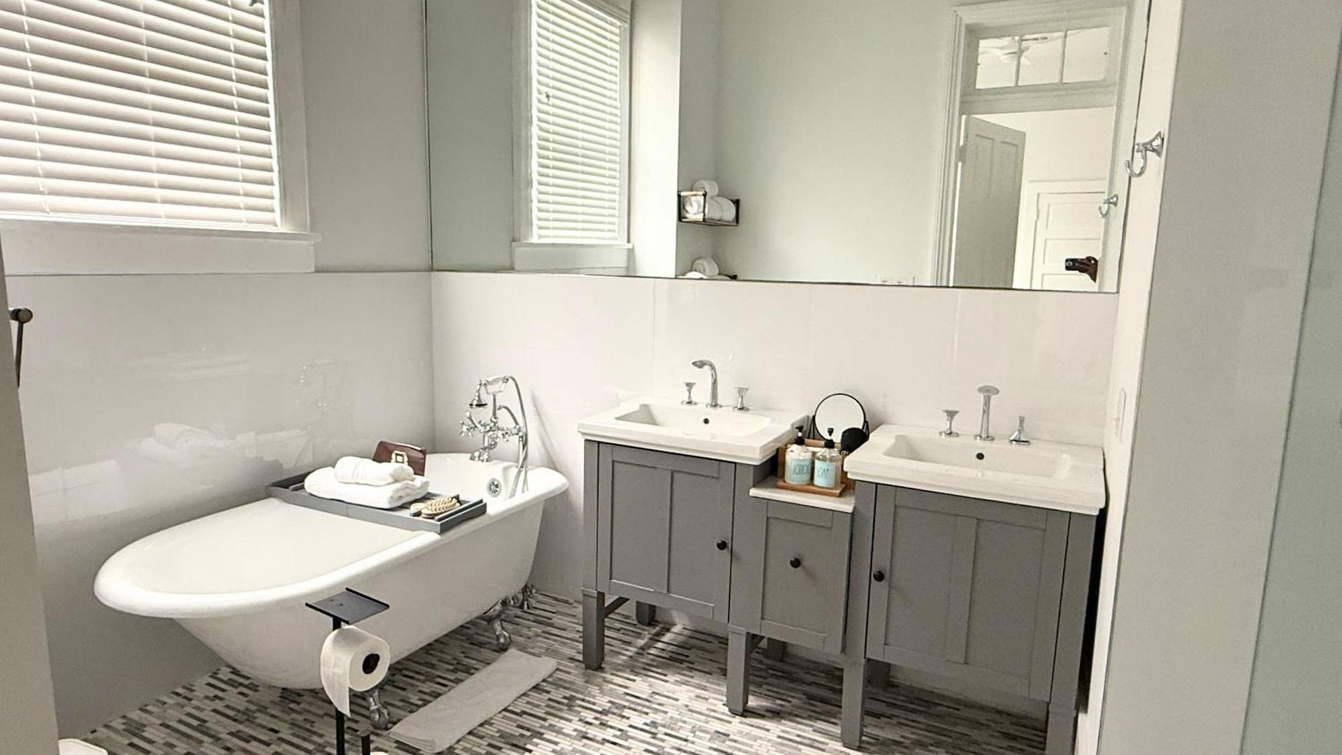 Luxury Spacious - 3 Block Walk To French Quarter New Orleans