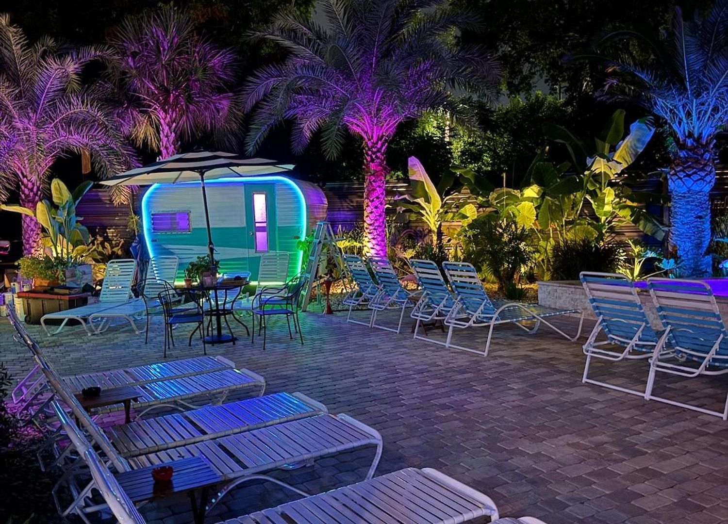 The Railyard Nola - Adult Only, Clothing Optional Pool Bed & Breakfast