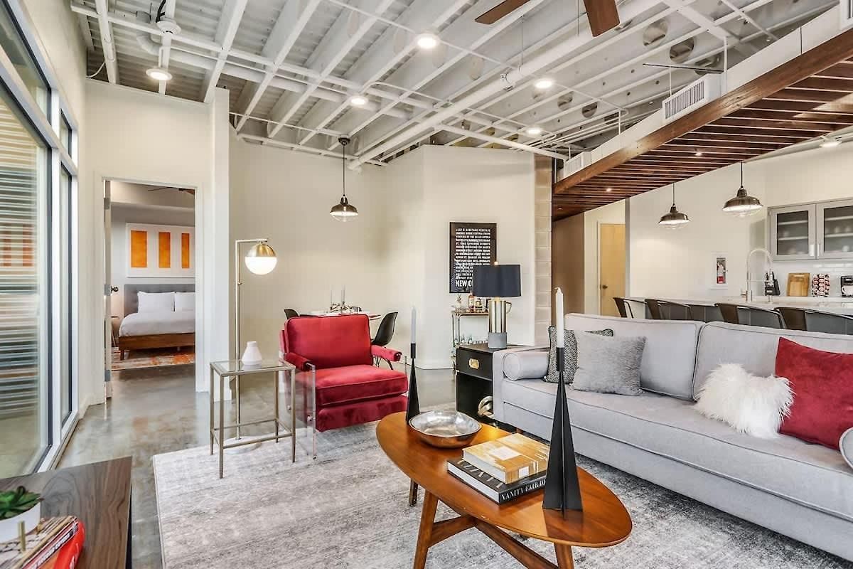 Luxury Two Bedroom Penthouse Apartment
