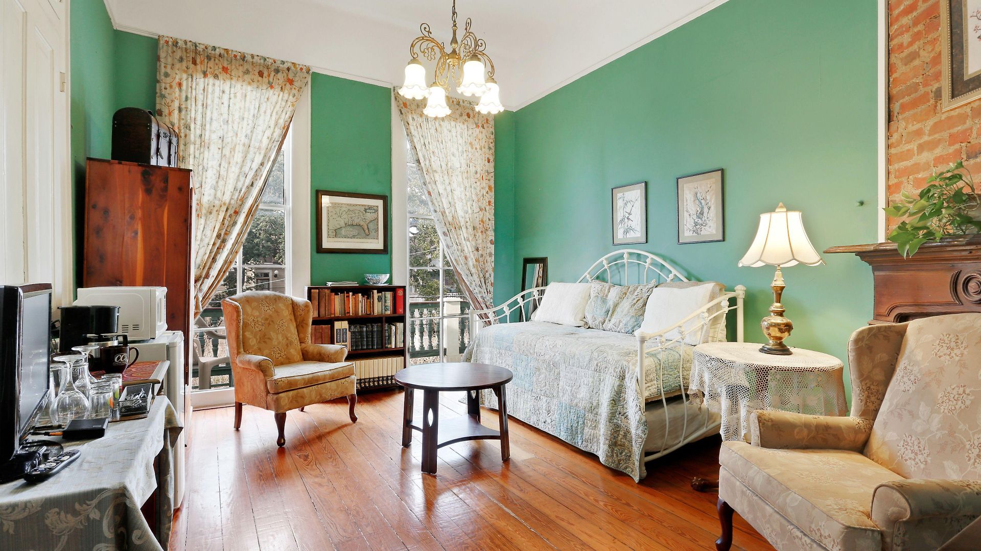 Garden District Bed & Breakfast