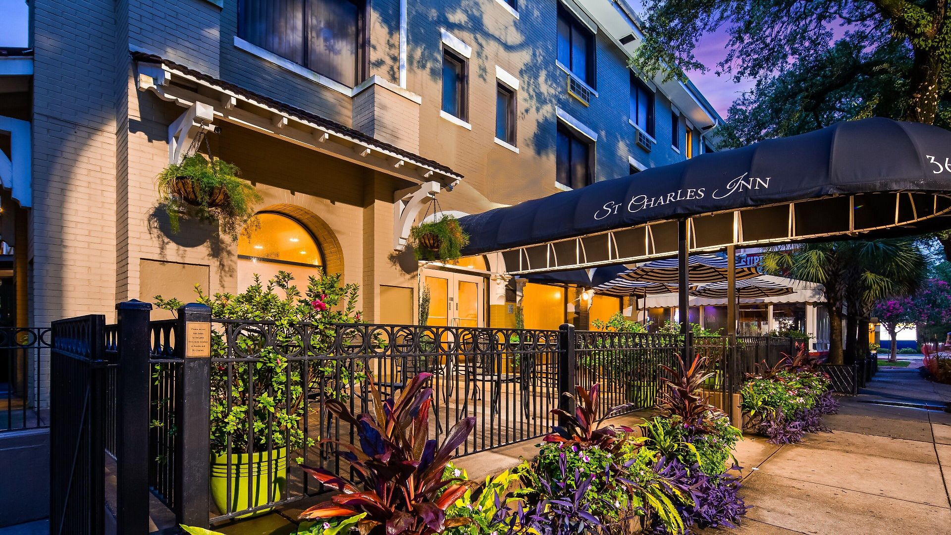 Hotel St Charles Inn, Superior New Orleans