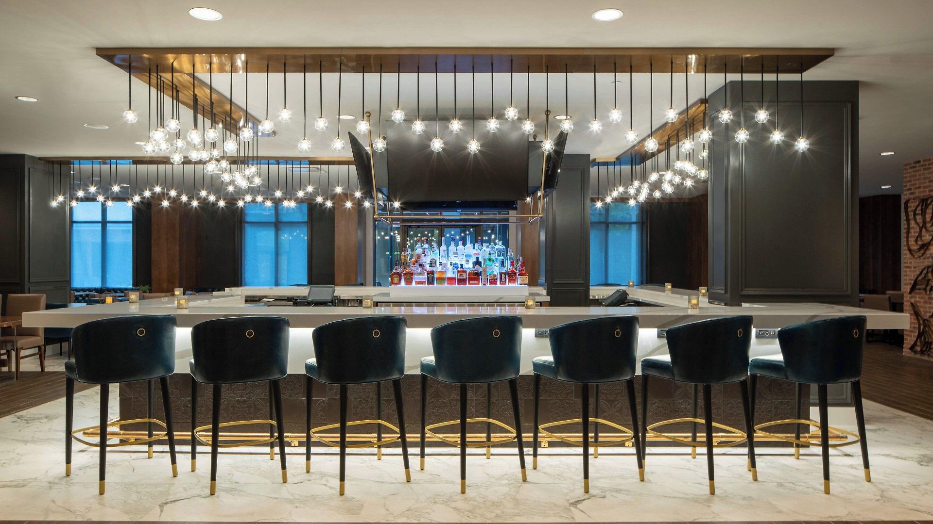 Marriott Warehouse Arts District 4*