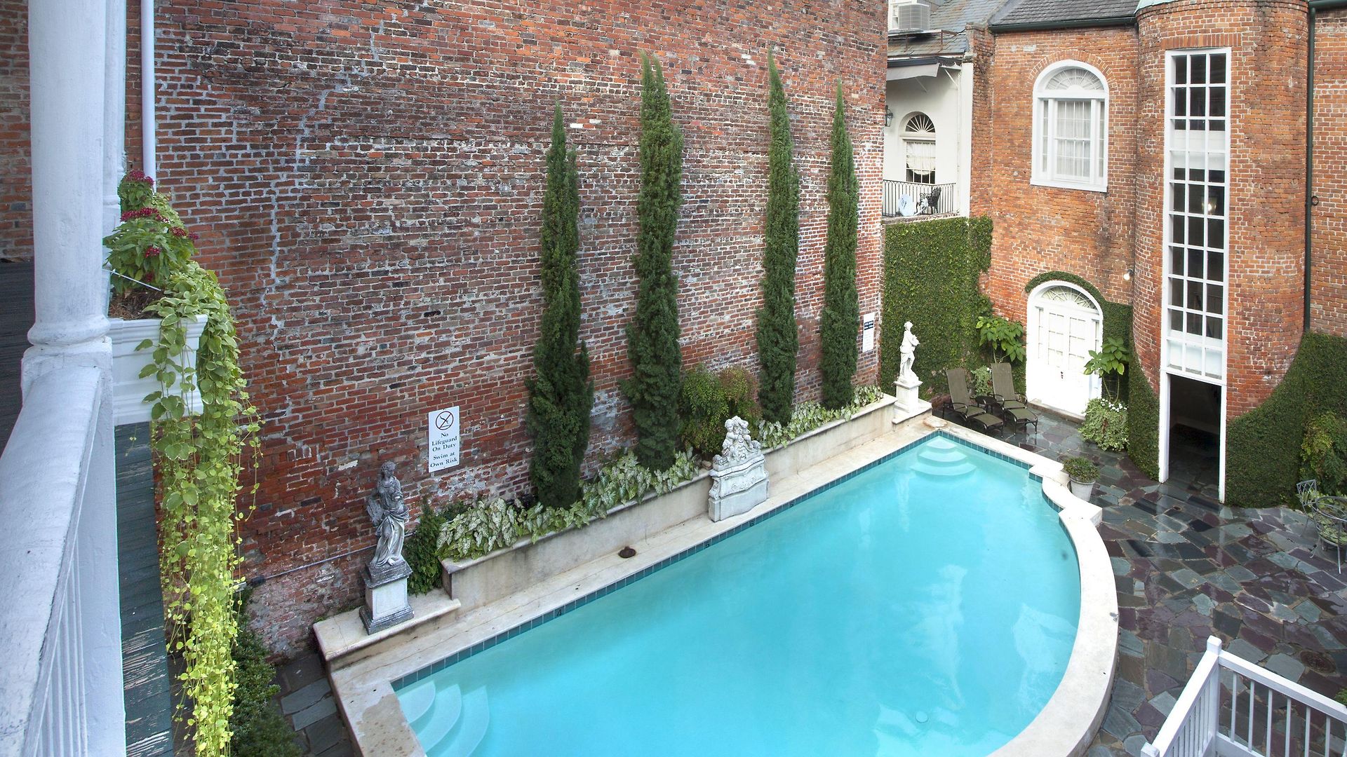 Chateau 3*