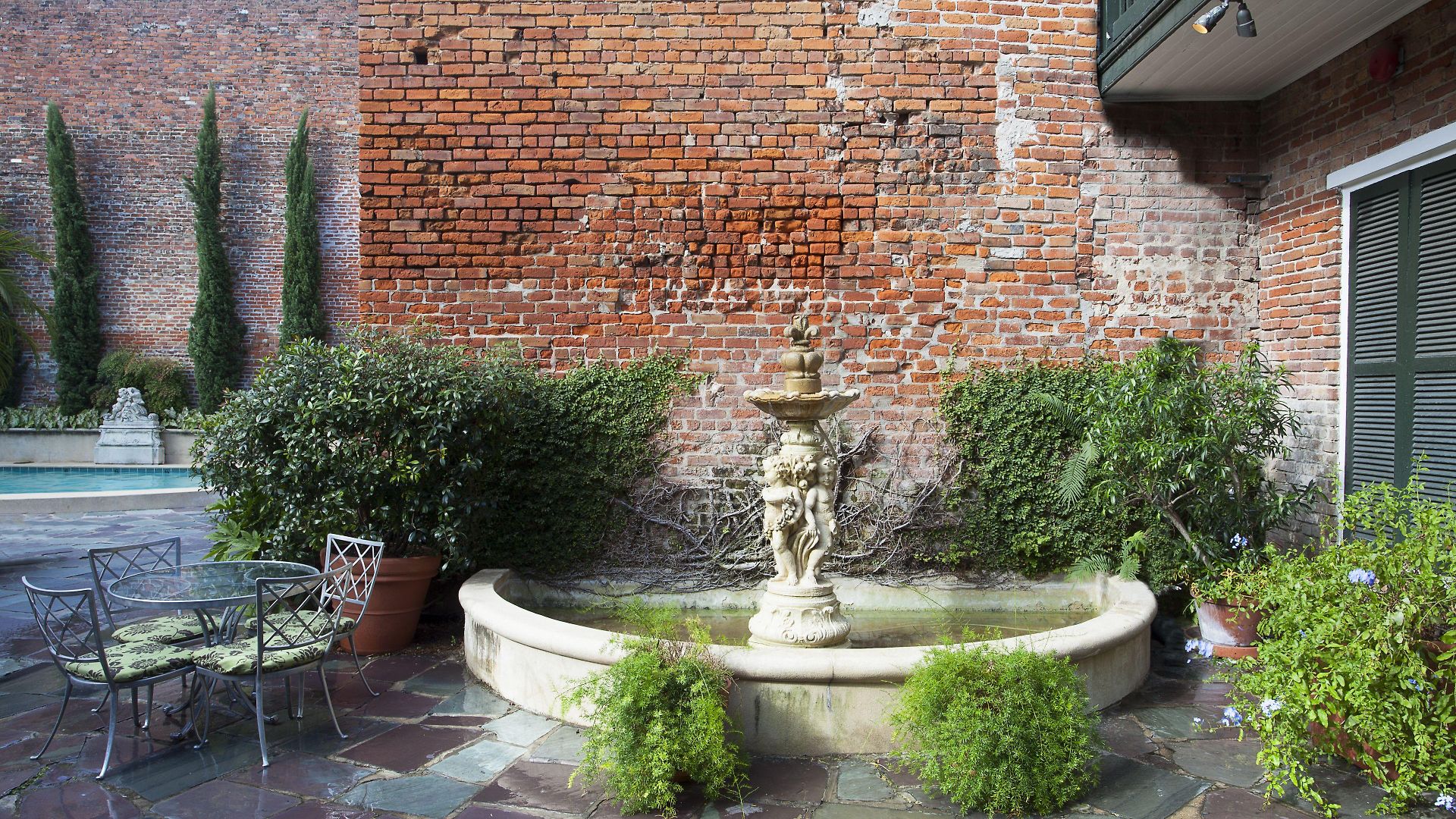 Chateau Hotel New Orleans