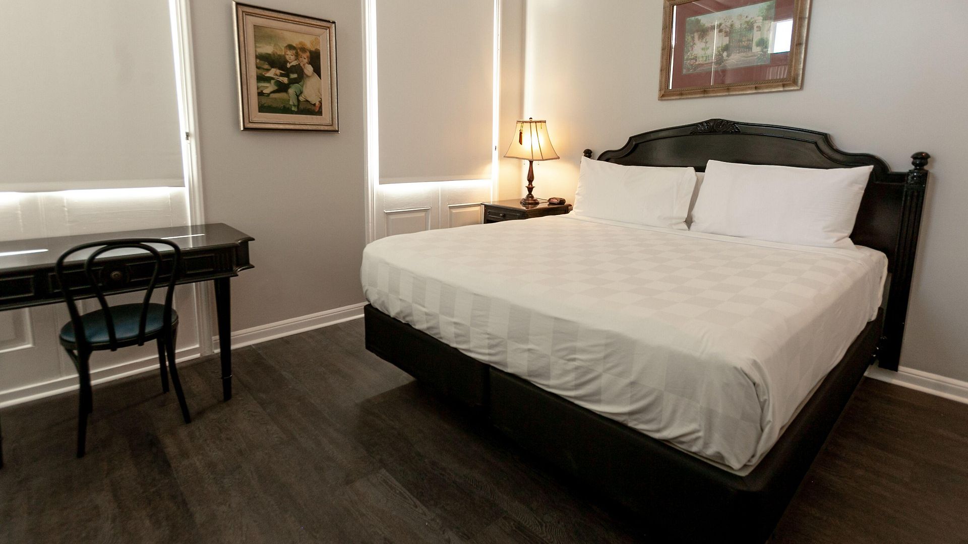 Chateau Hotel 3*