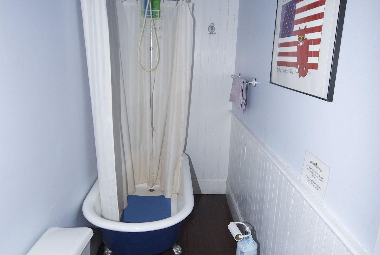 The Burgundy Bed & Breakfast 3*