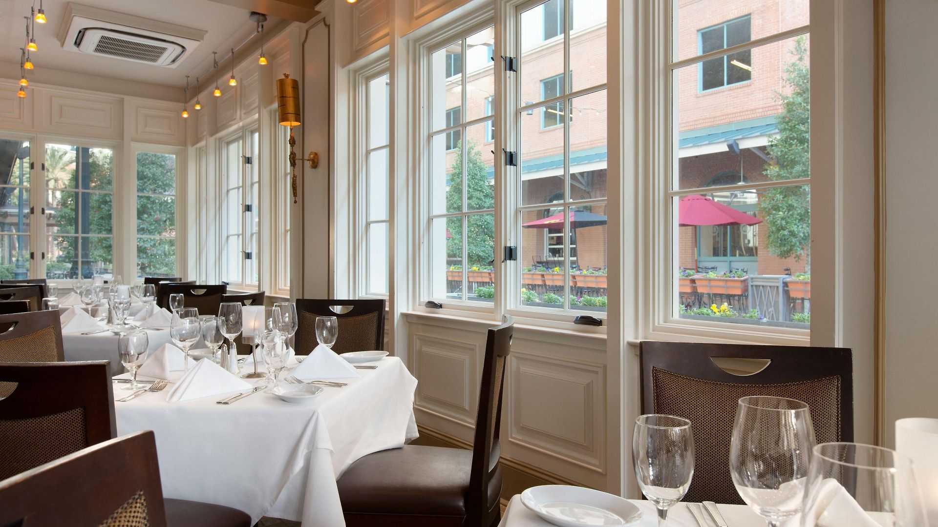 Hotel Harrah'S New Orleans Hotel & Casino - A Caesars Rewards Destination
