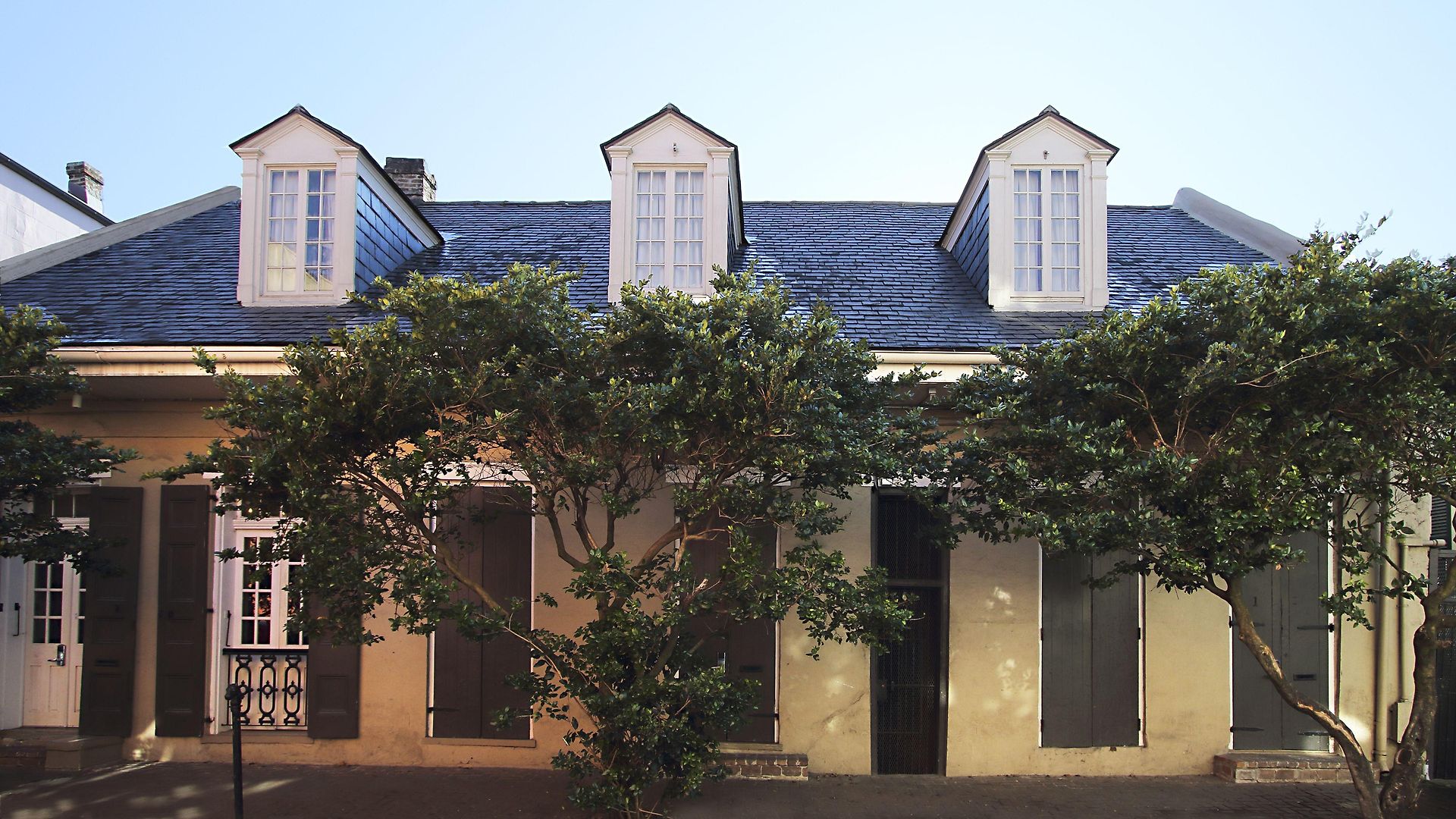 On Ursulines, A French Quarter Inn