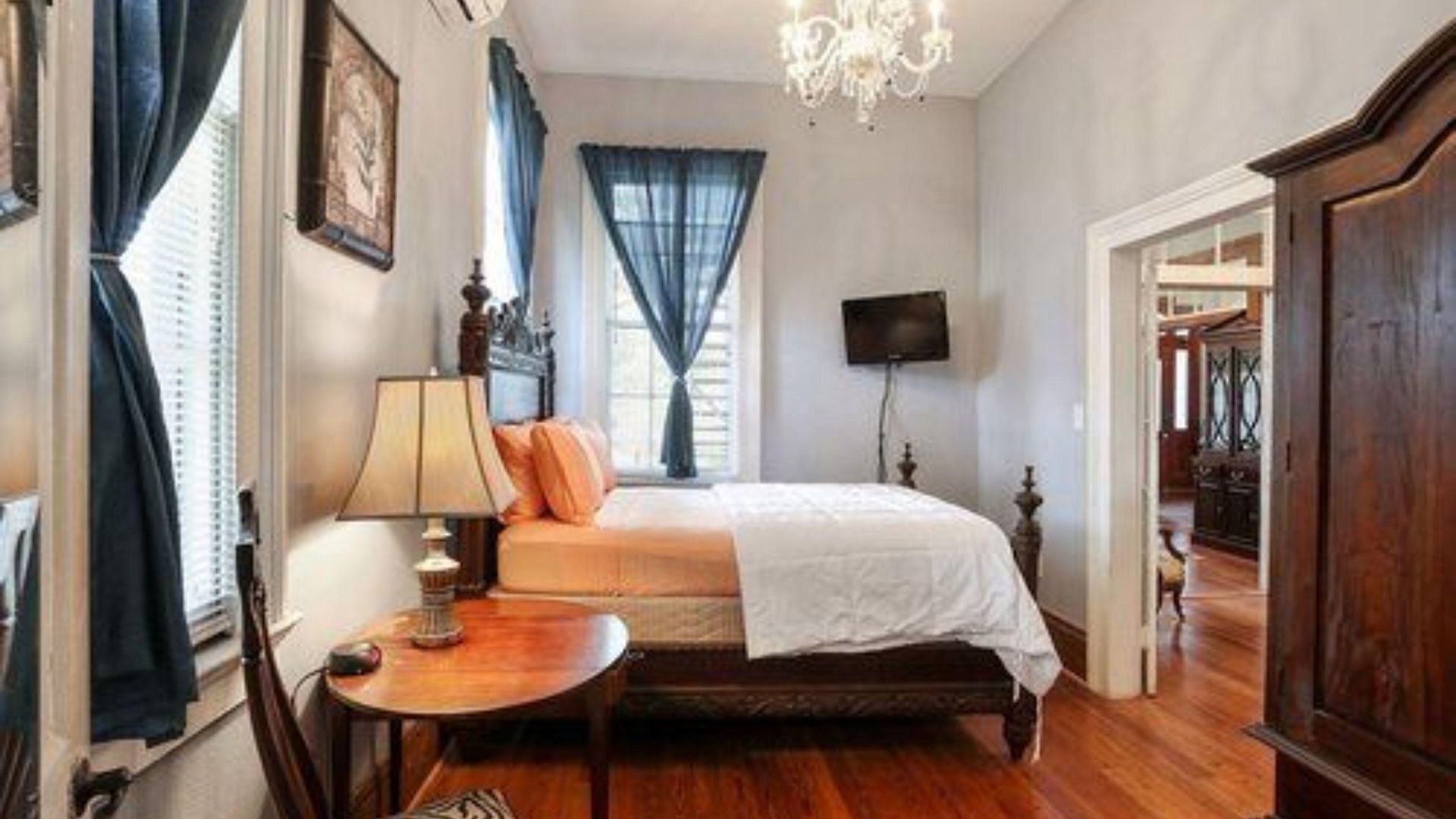 Oakview Bed & Breakfast 4*