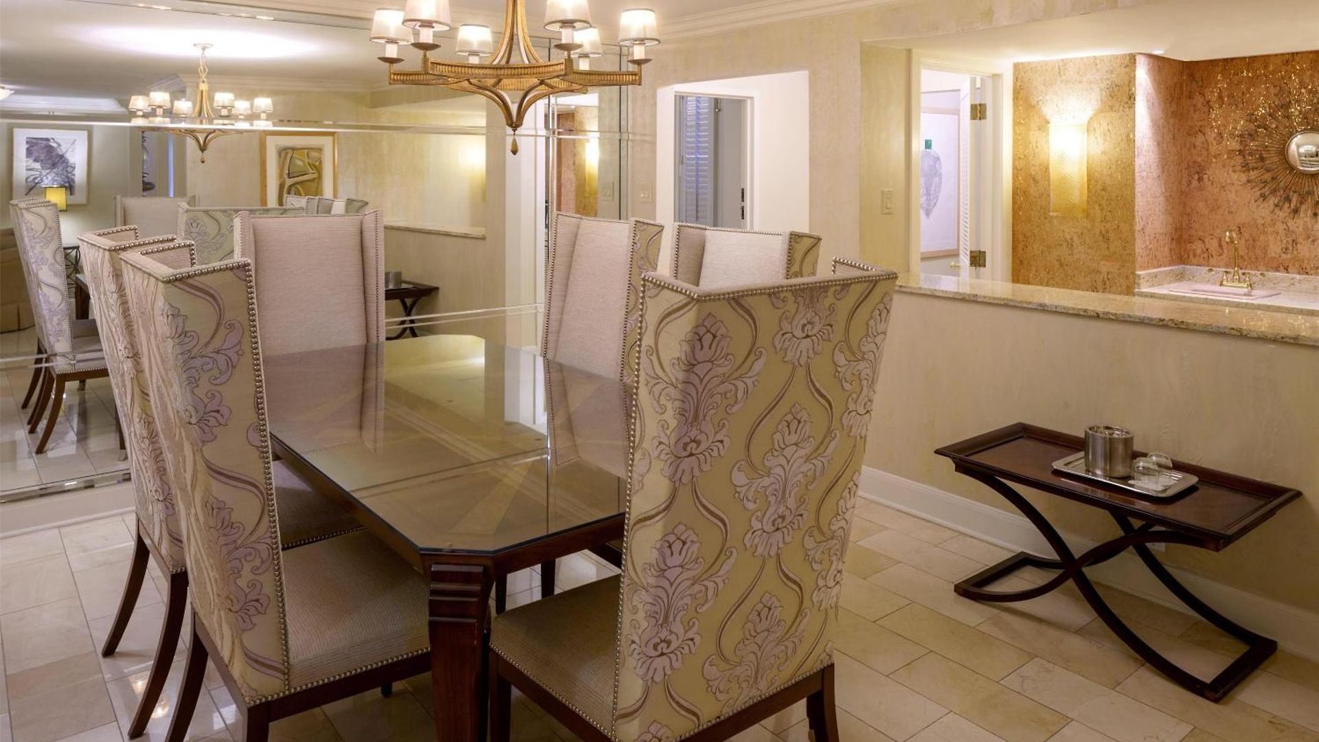 The Royal Sonesta Hotel