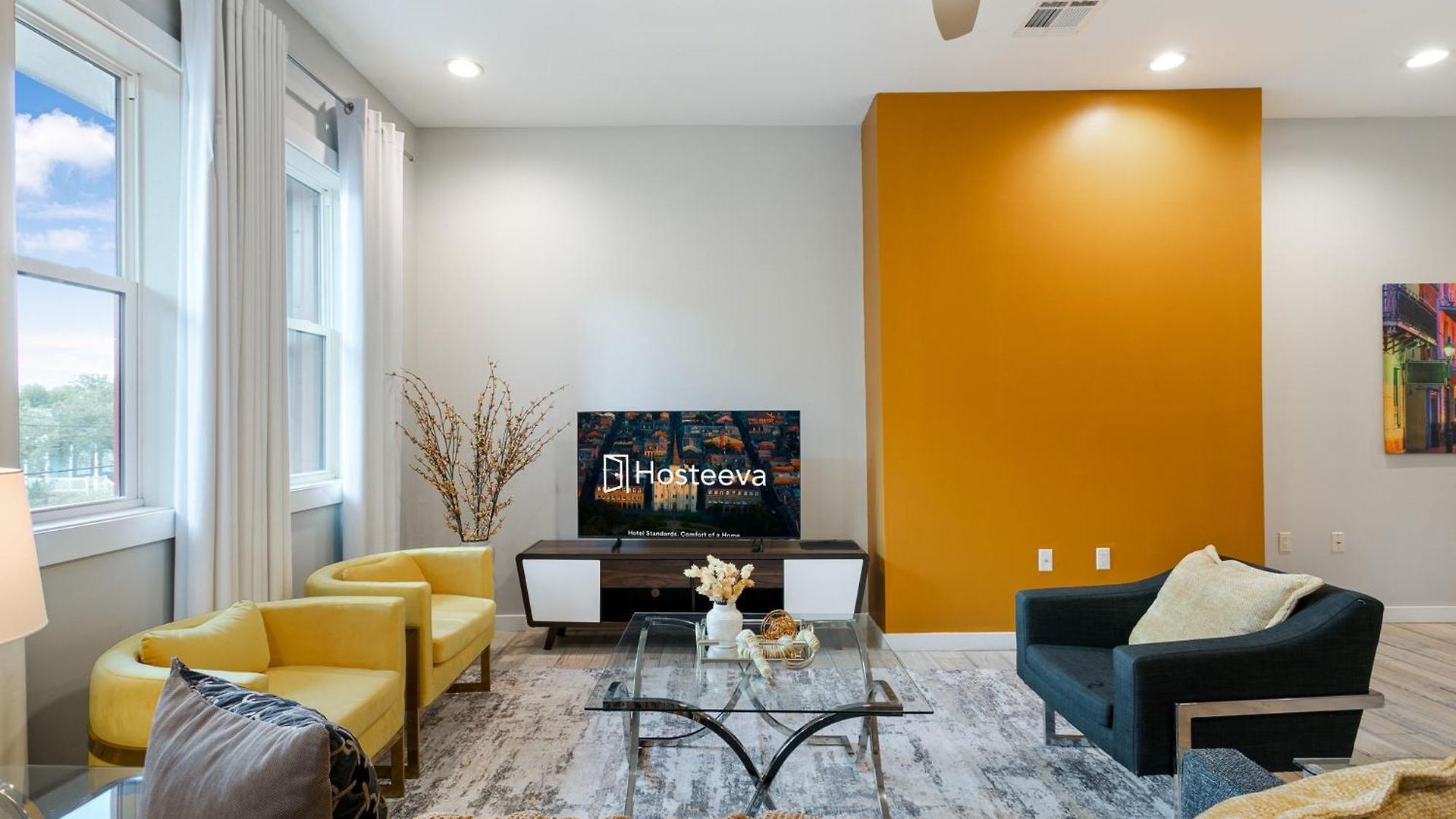 Newly Renovated 3 Story W Pool, Garage & Balconies Holiday home *