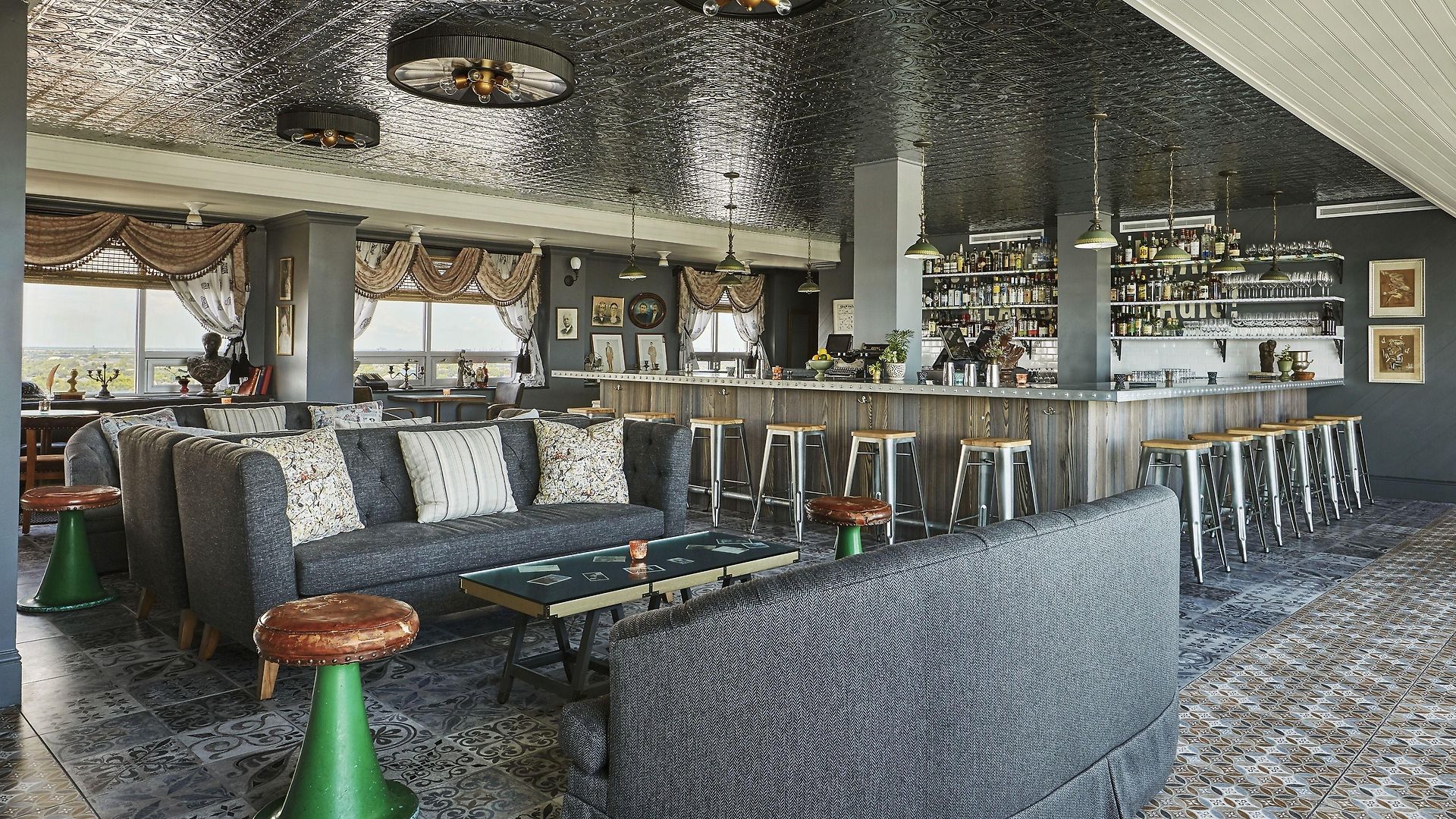 The Pontchartrain 4*