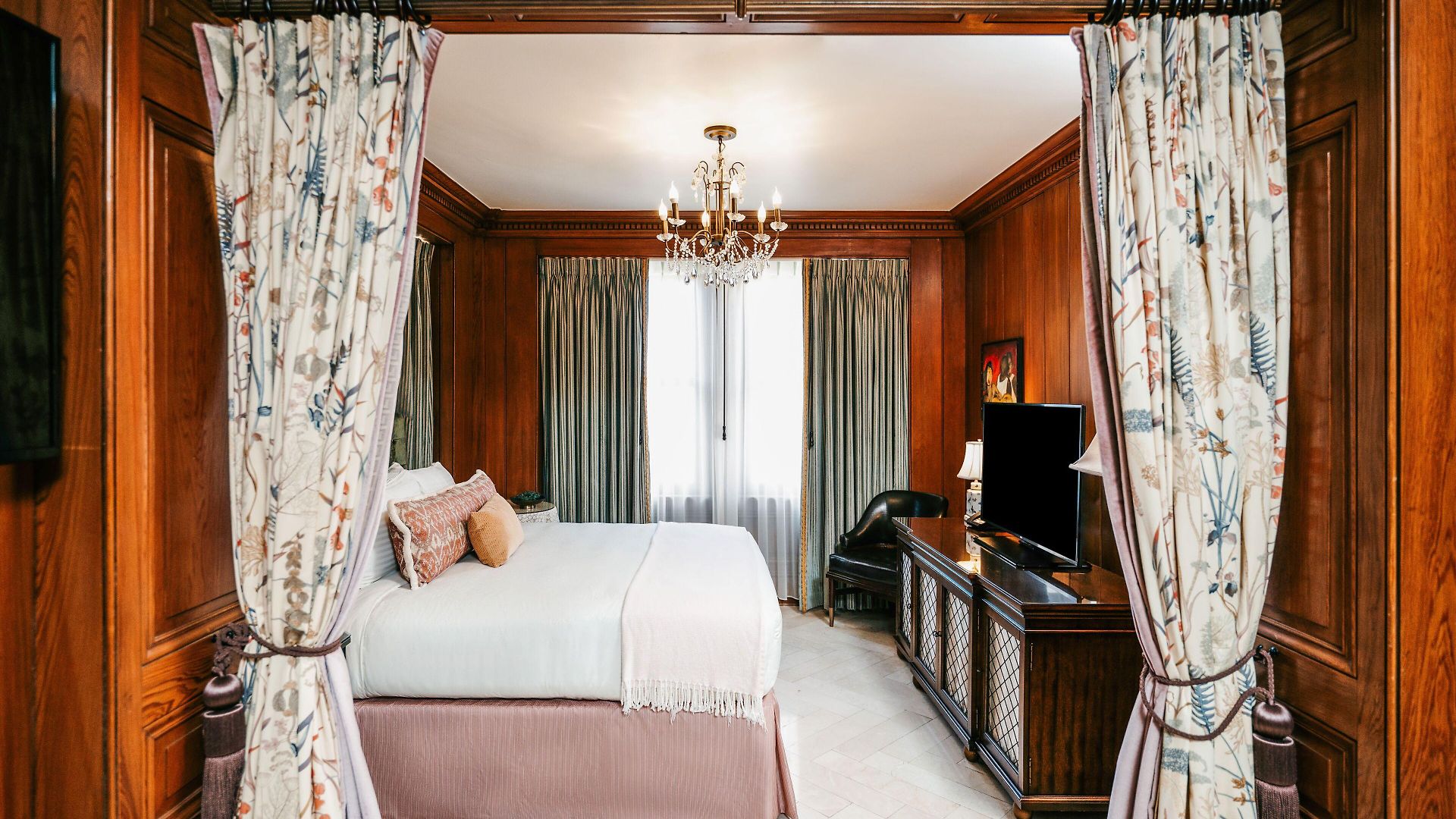 The Pontchartrain 4*
