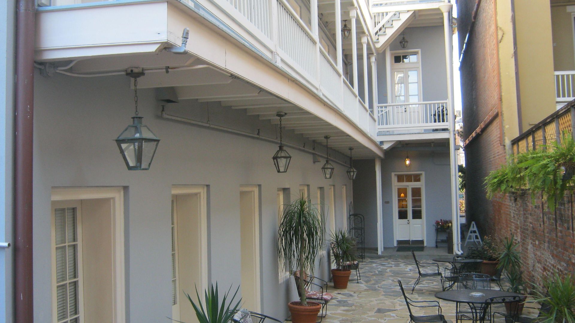 Grenoble House Hotel New Orleans