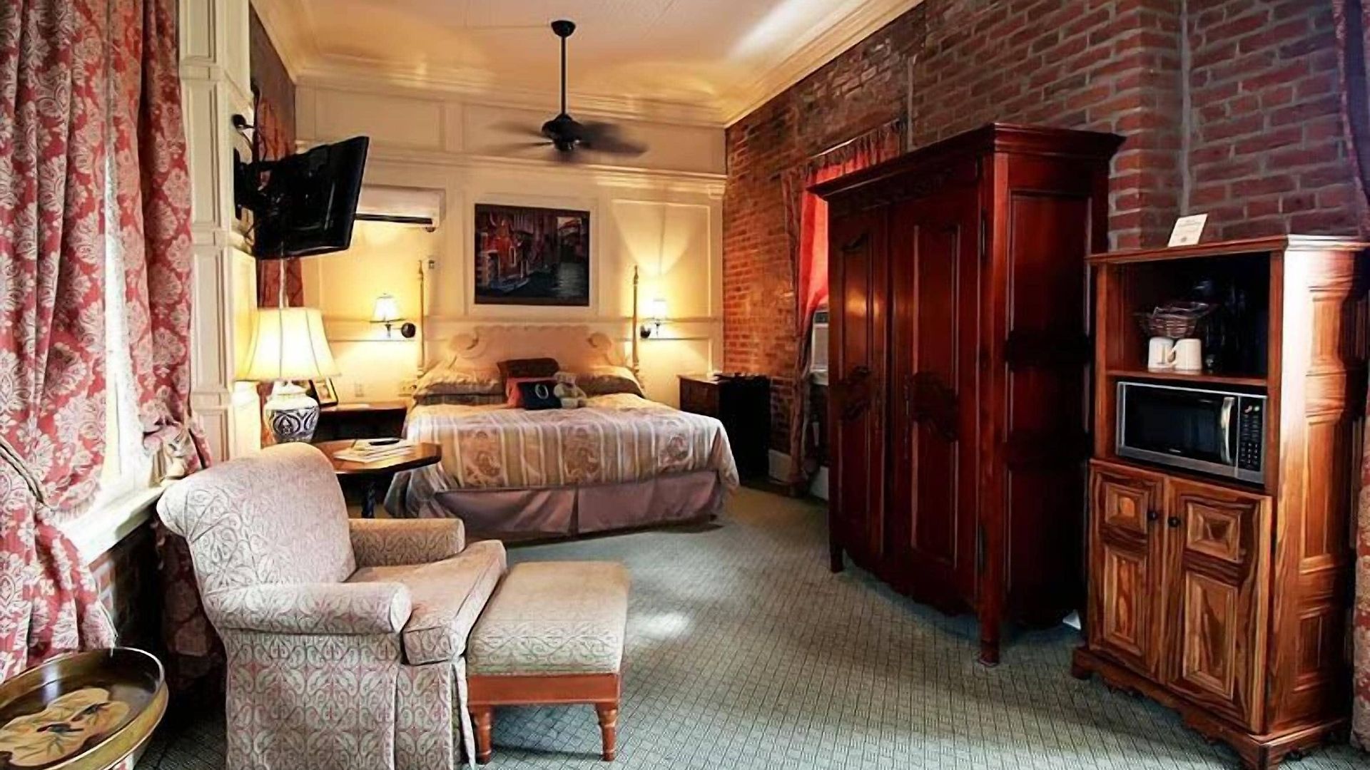 The Olivier House Hotel