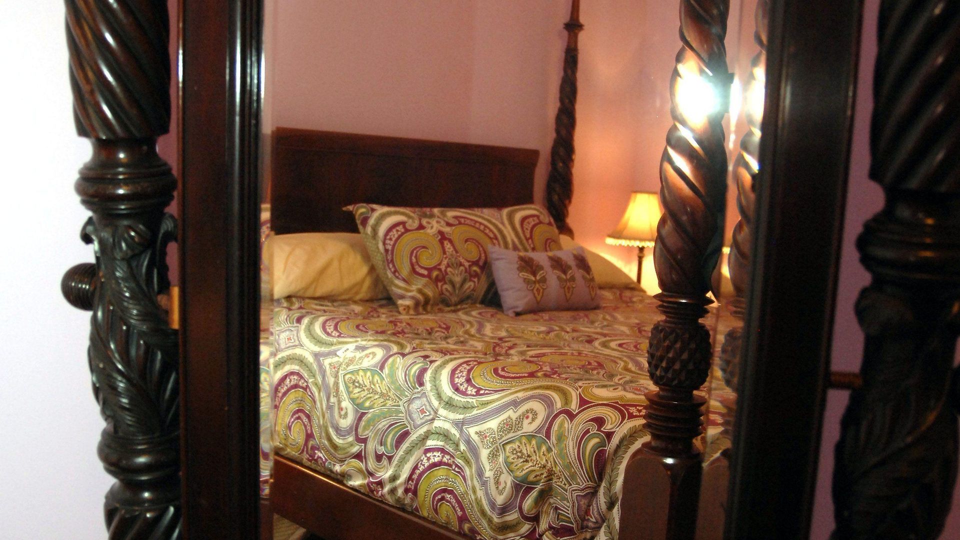 R&b - Award Winning (adults Only) 3* New Orleans