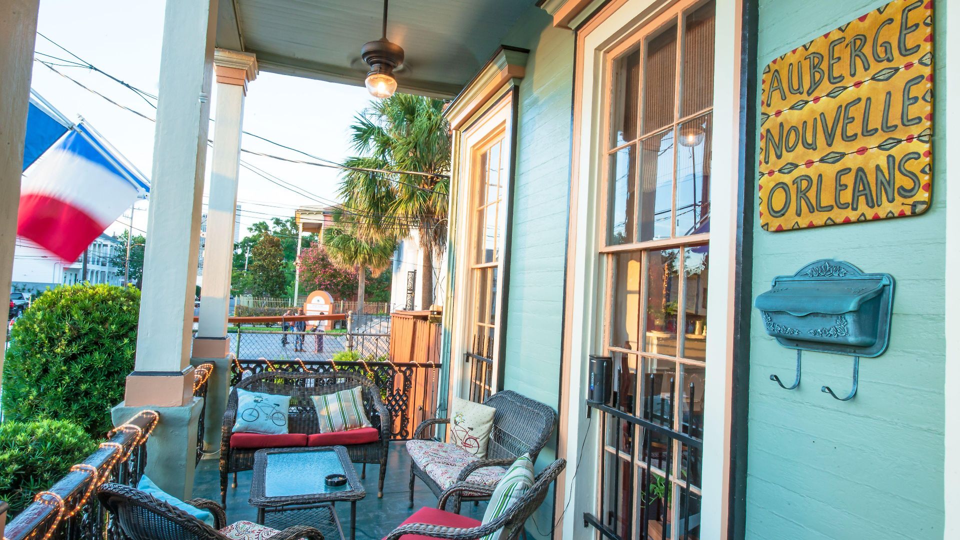 Hostel Auberge Nola *