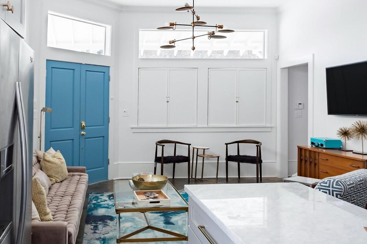 Fabulous 4 Bath Historic Bakery Holiday home New Orleans
