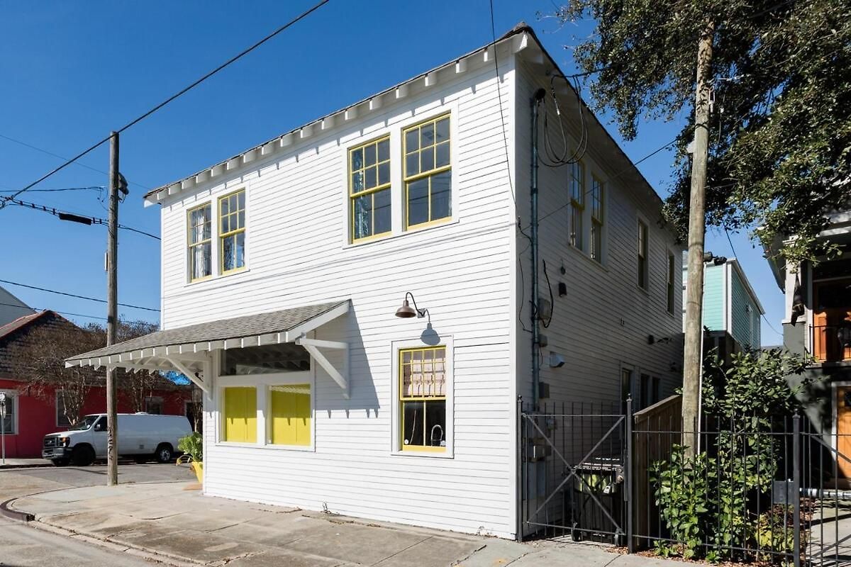 Fabulous 4 Bath Historic Bakery New Orleans