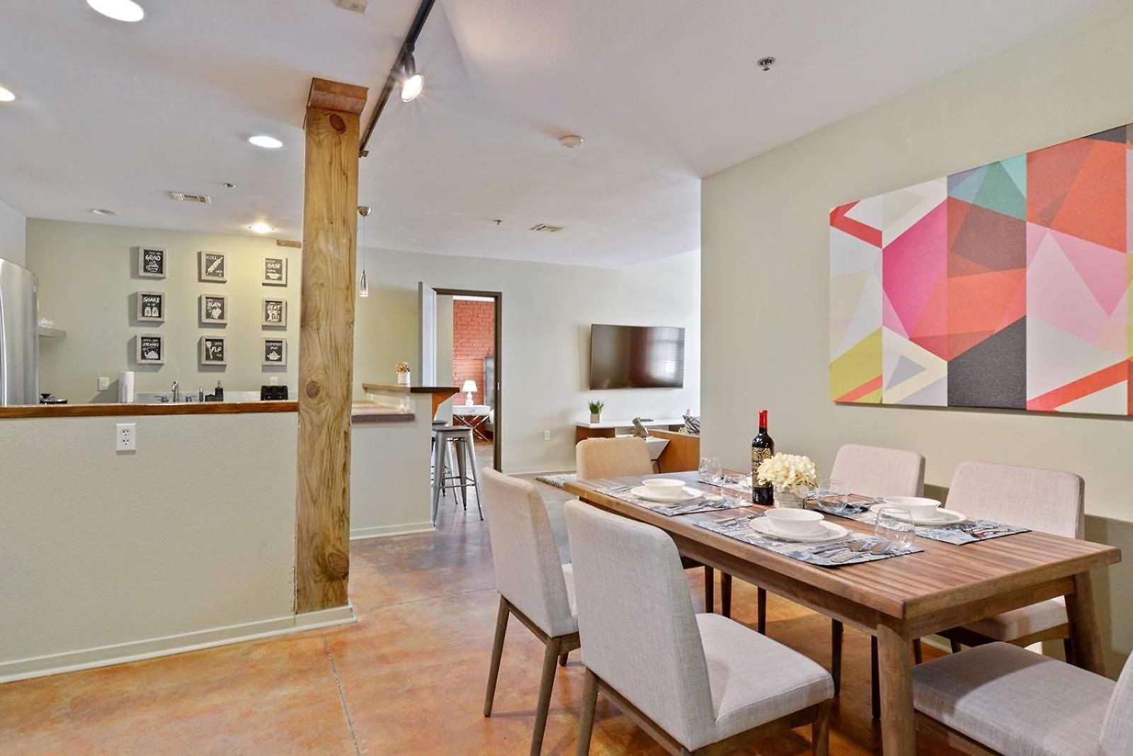 Group Getaway - 2 Modern 3br-2ba Warehouse Flats - 6 Bedrooms & 4 Baths Total