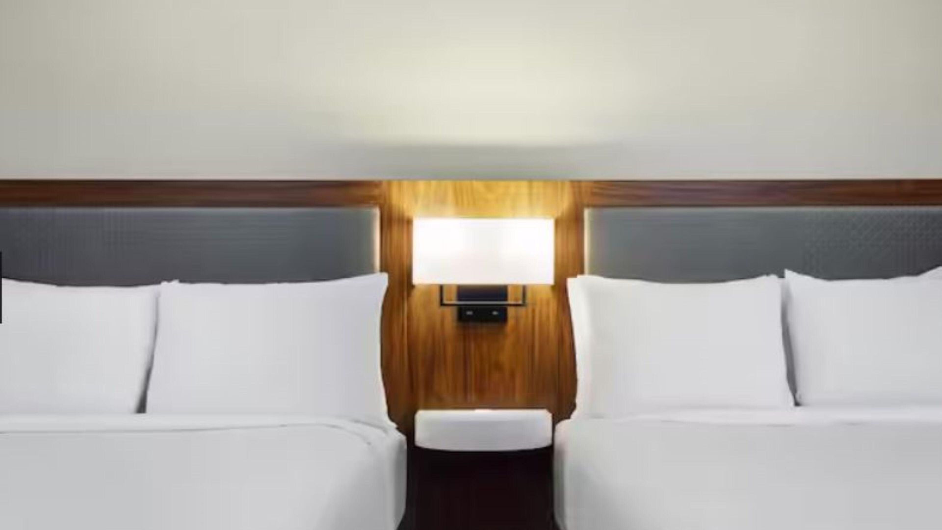 Hampton & Canal St. French Quarter Hotel 3*