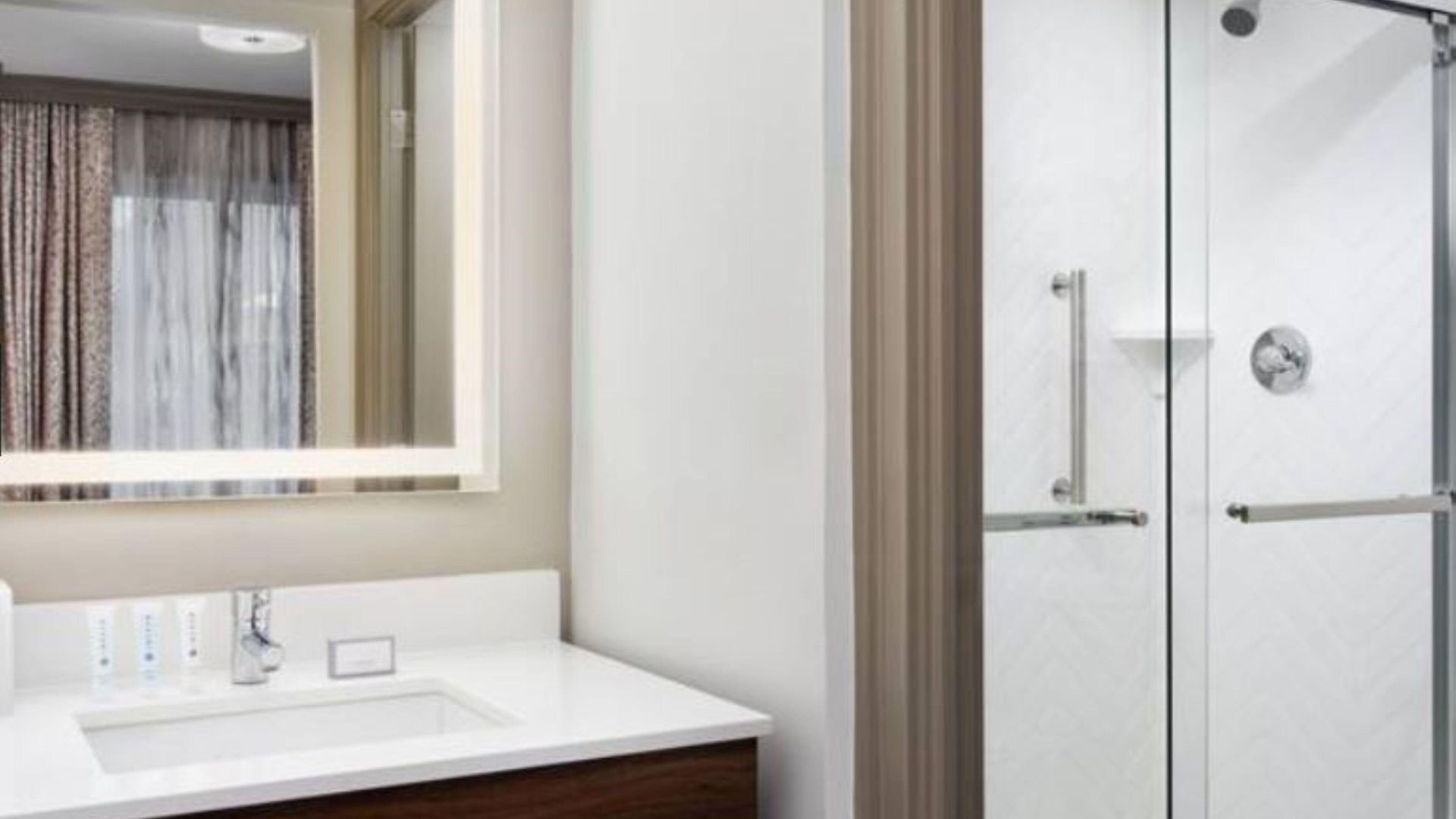 Hampton & Canal St. French Quarter Hotel 3*