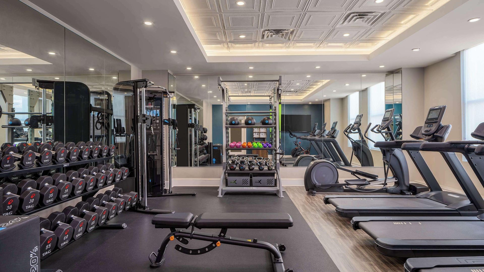 Hampton & Canal St. French Quarter Hotel 3*