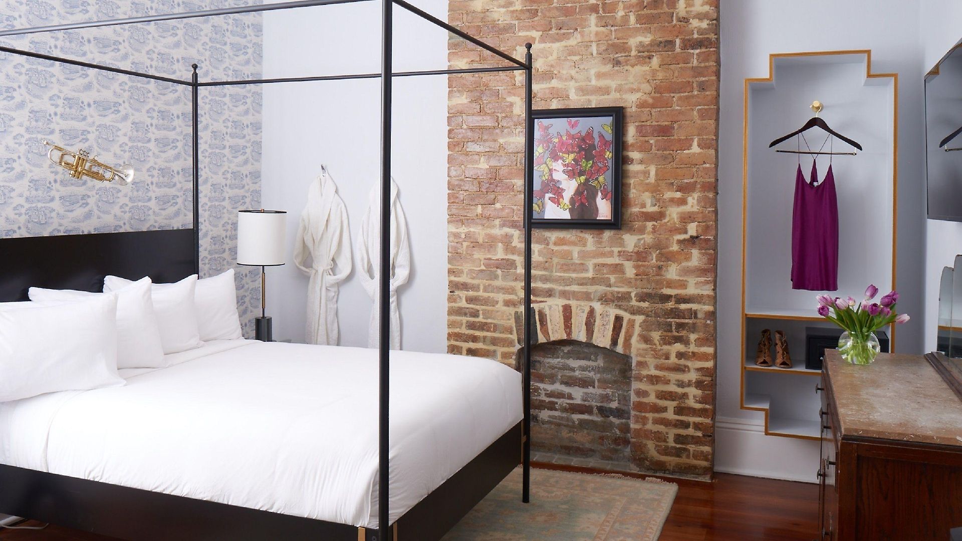 Henry Howard Hotel
