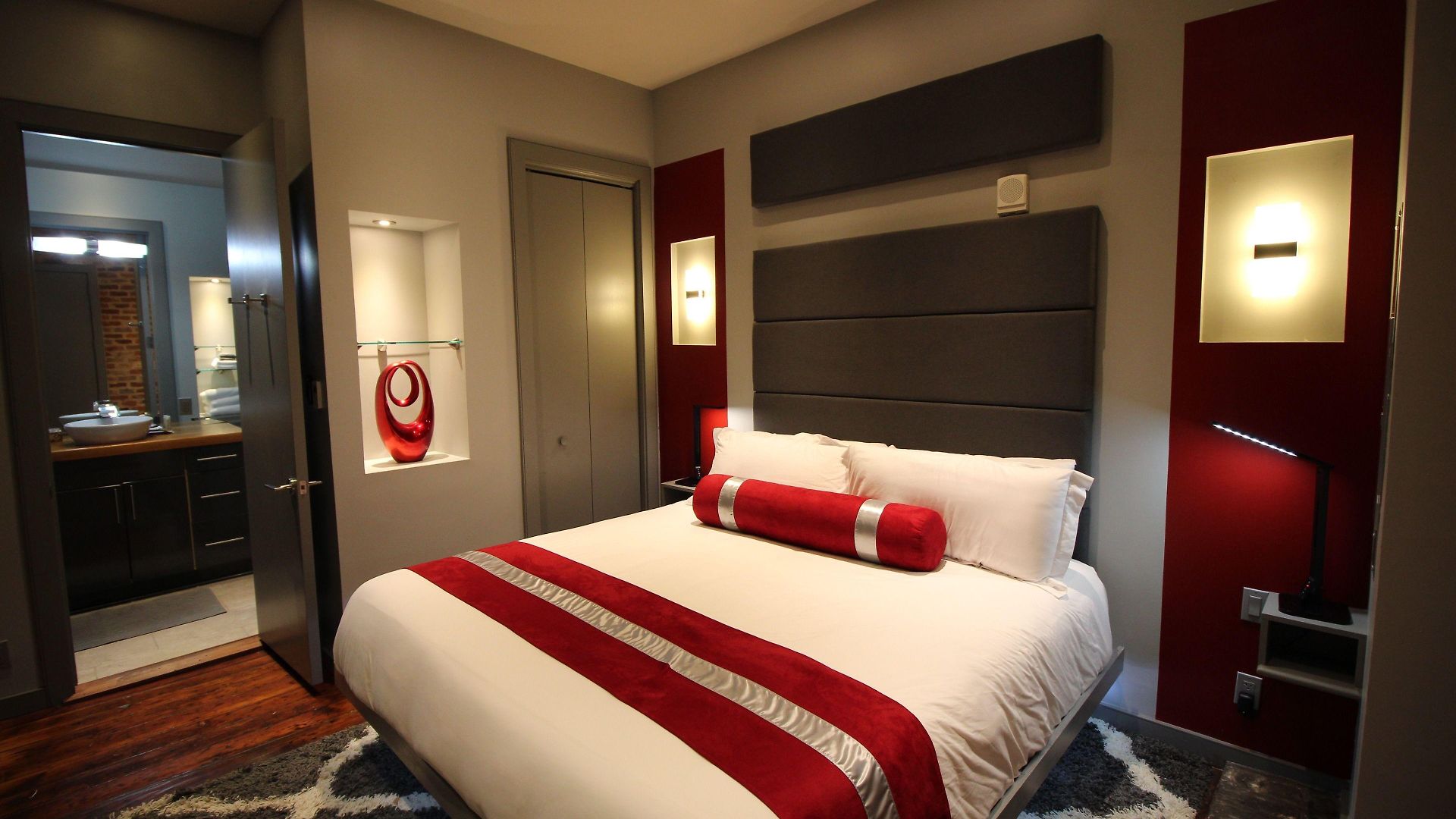 The Natchez Aparthotel 4*