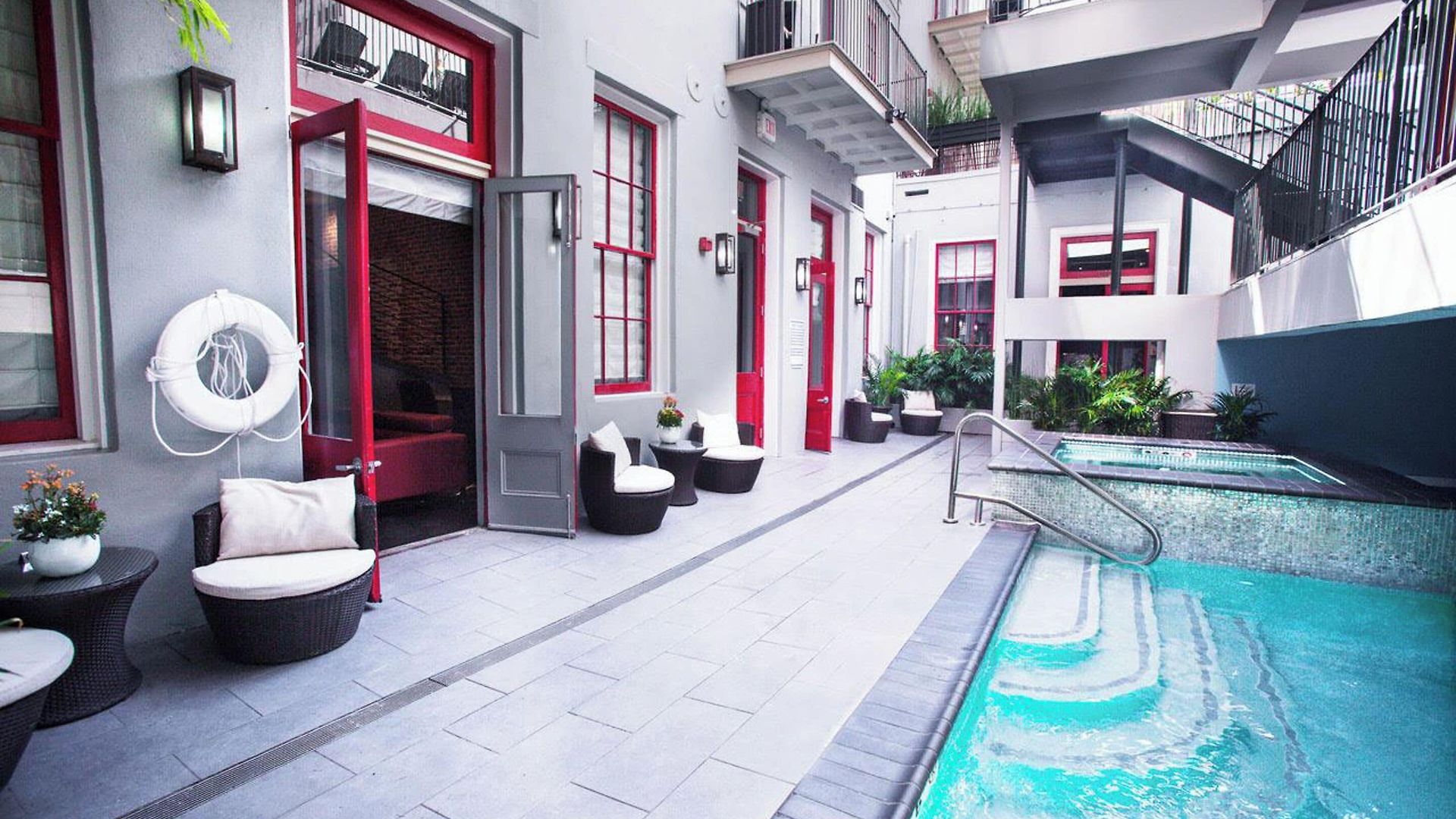 The Natchez Aparthotel 4*