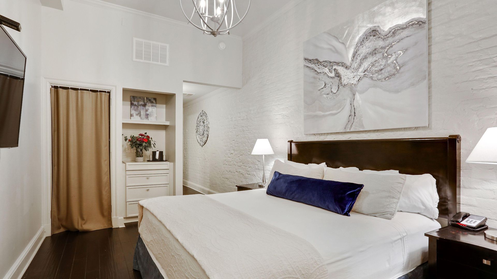 La Galerie French Quarter Hotel