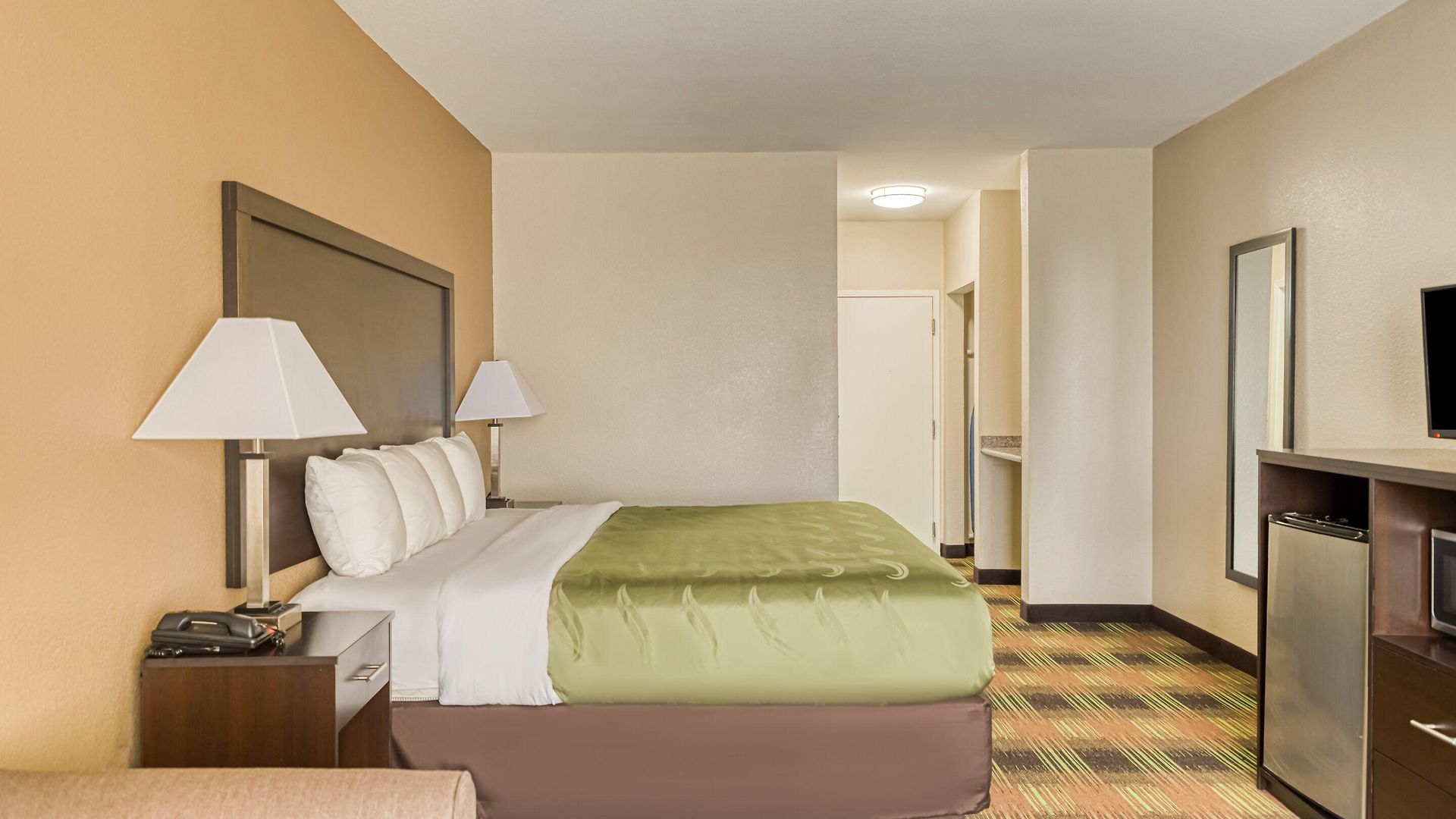Trident & Hotel 3*