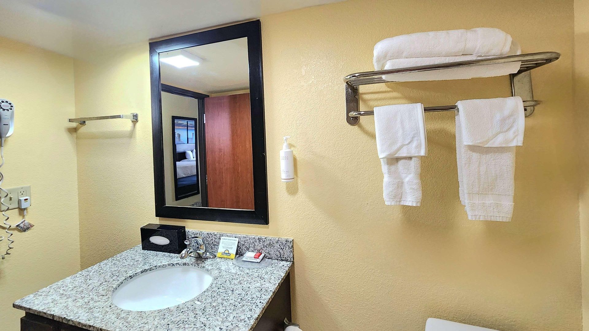 Hotel Days By Wyndham Pontchartrain New Orleans