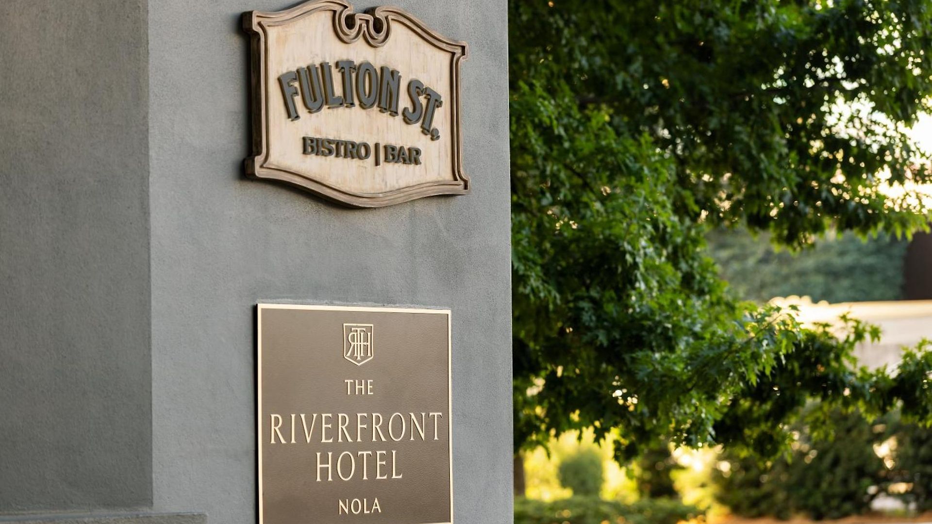 Hotel The Riverfront