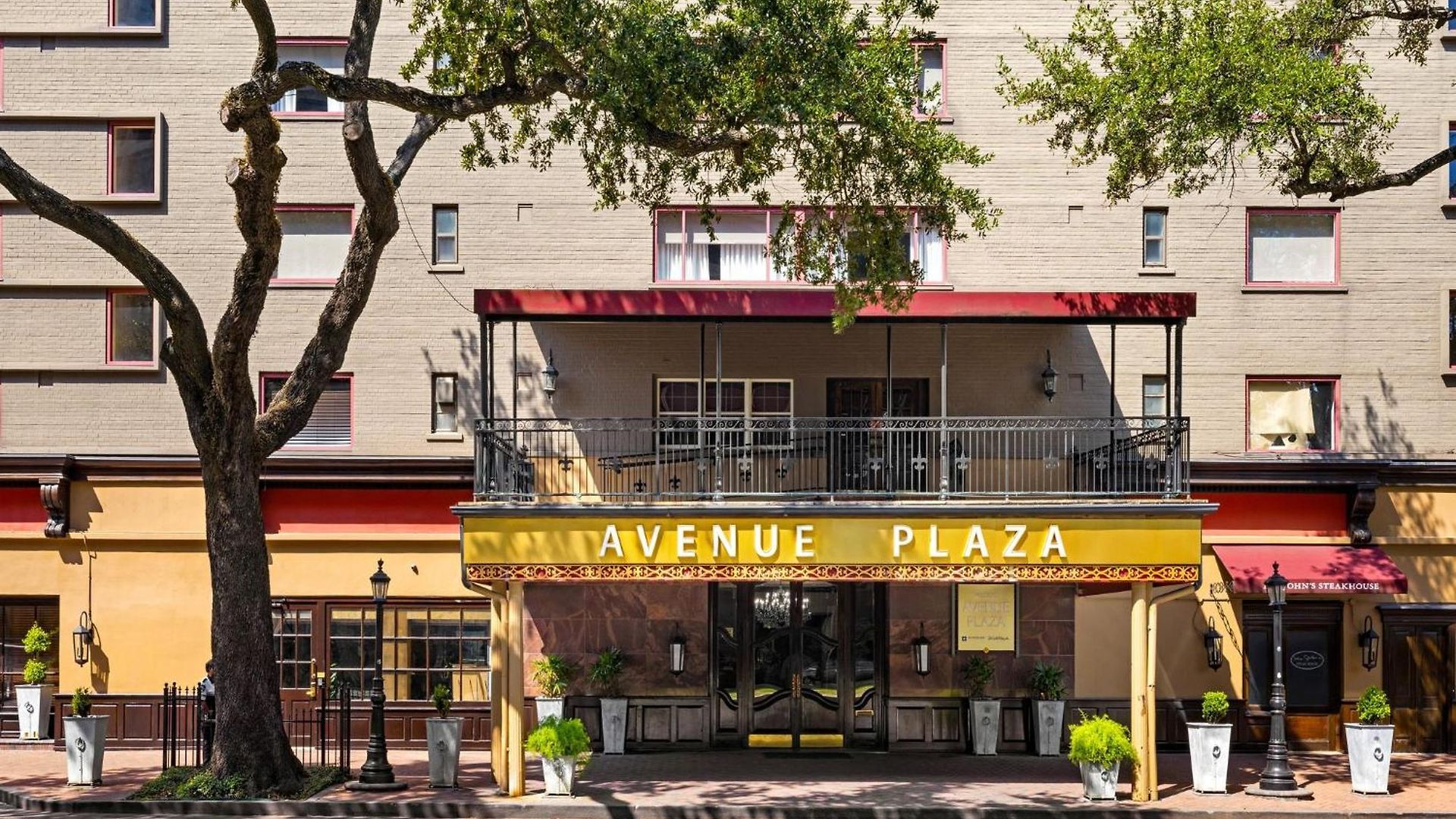 Resort Club Wyndham Avenue Plaza 3*