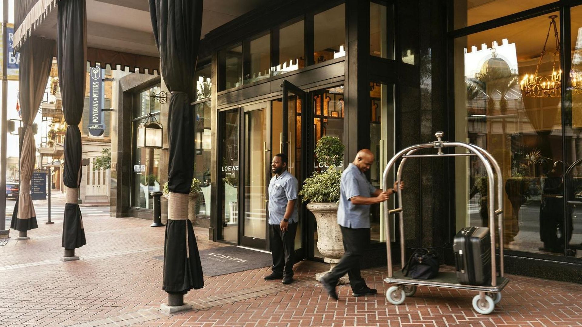 Loews Hotel 4*