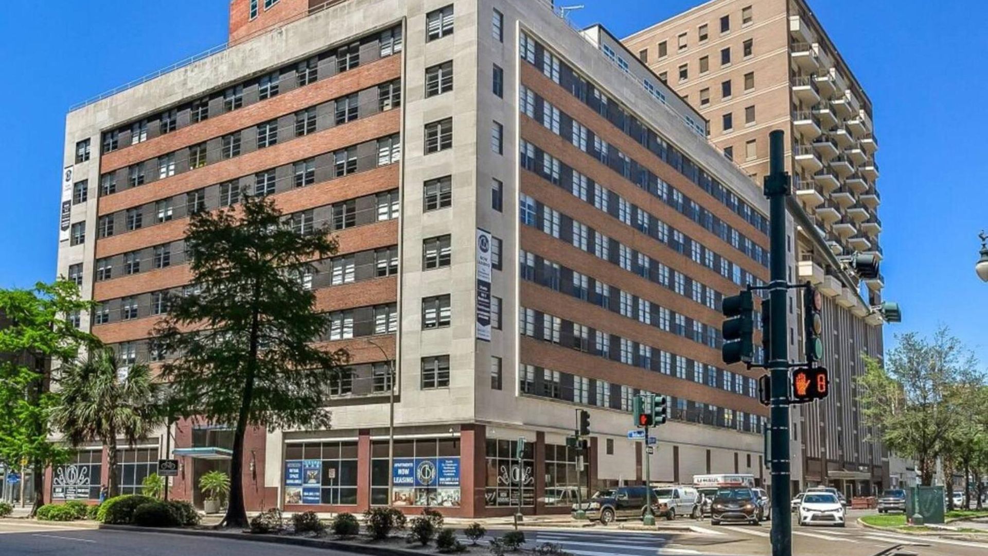 Hotel California Building