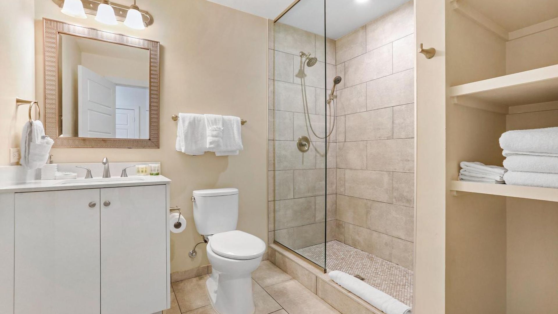 California Building Hotel 3*