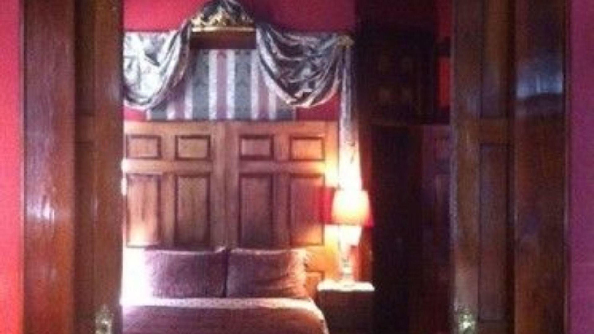 Royal Barracks 3*
